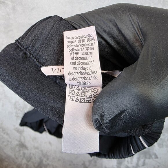 Victoria's Secret Jogger Pants Womens XS Black White Piping Heart Patch Lounge - Picture 13 of 13